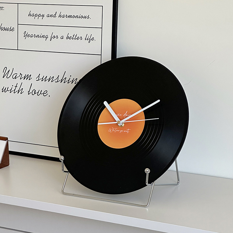 Melody Spin Clock