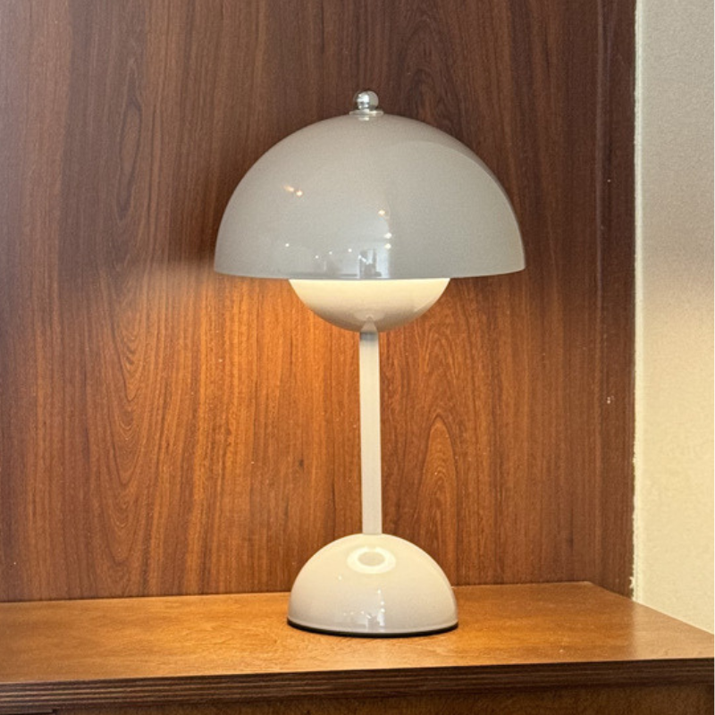 Verona Dome Lamp