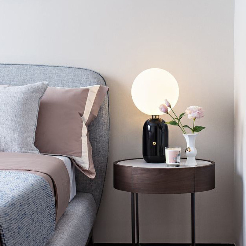 Luna Sphere Lamp