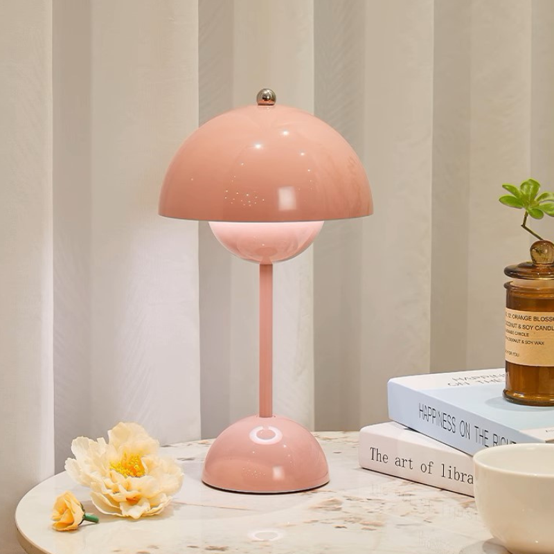 Verona Dome Lamp