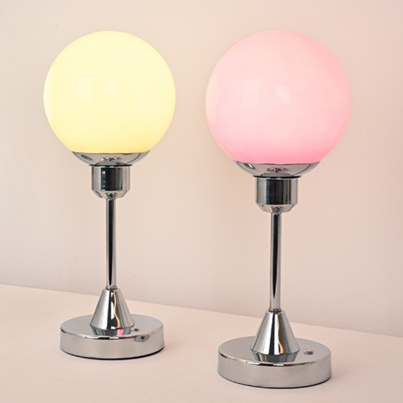 Luna Bloom Lamp