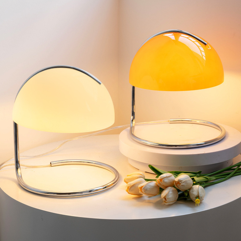Vienna Curve Lamp