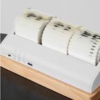 Retro flip desk clock for shelves, desks and home offices in details